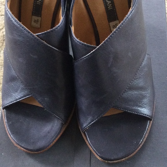 Alberto Fermani Navy Sandal - Picture 11 of 11